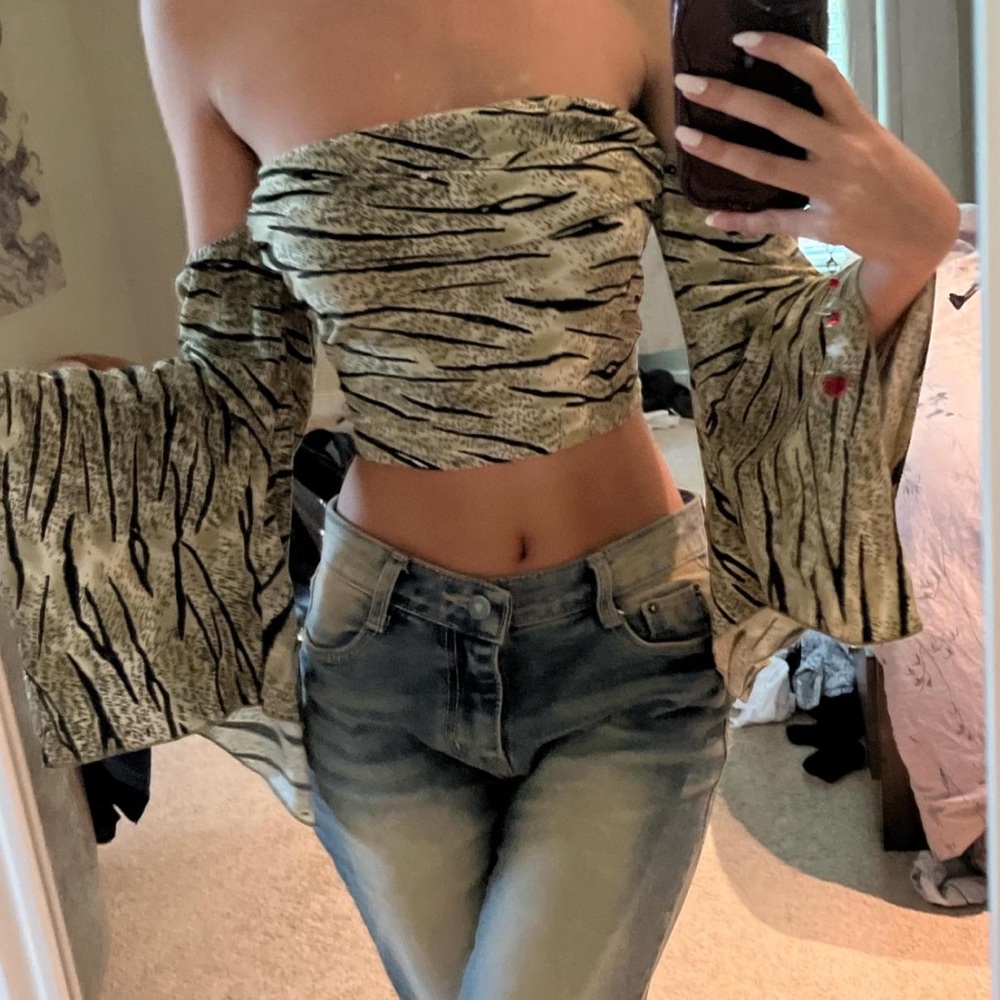 90’s fairycore detached flare sleeve tube top 🌿🐅